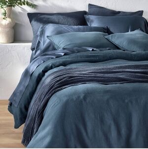 Casaluna Blissful Queen 400 Thread Count Rayon from Bamboo Sheet Set Slate Blue